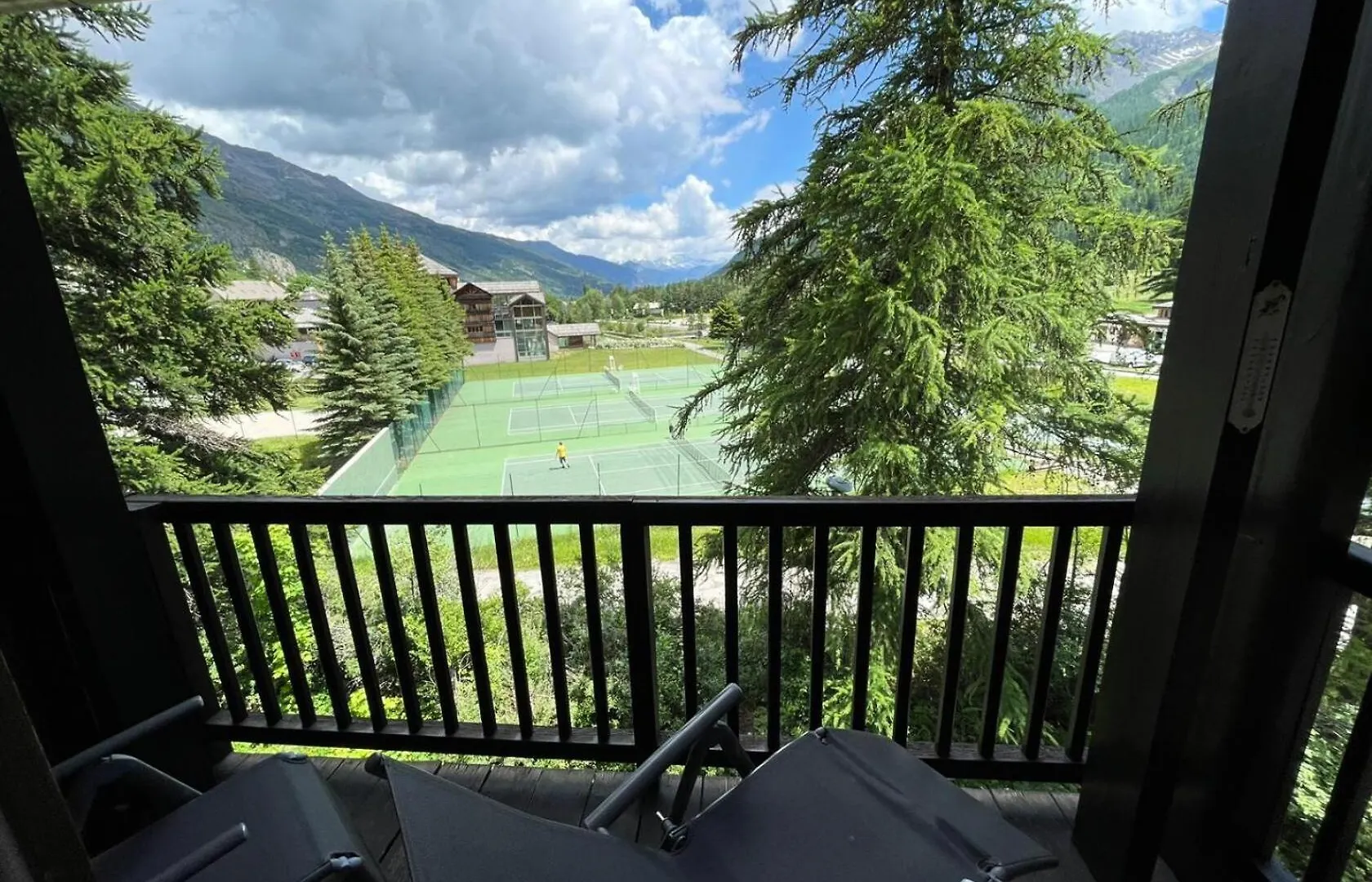 Residence Gardiole 4 - Appartement Chaleureux - Centre Village - Cheminee Mae-1614 Le Monetier-les-Bains Apartment